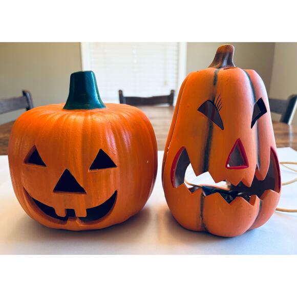 (2) Ceramic Jack O Lantern Decorative Pumpkins - Fall Autumn Halloween - Picture 1 of 11
